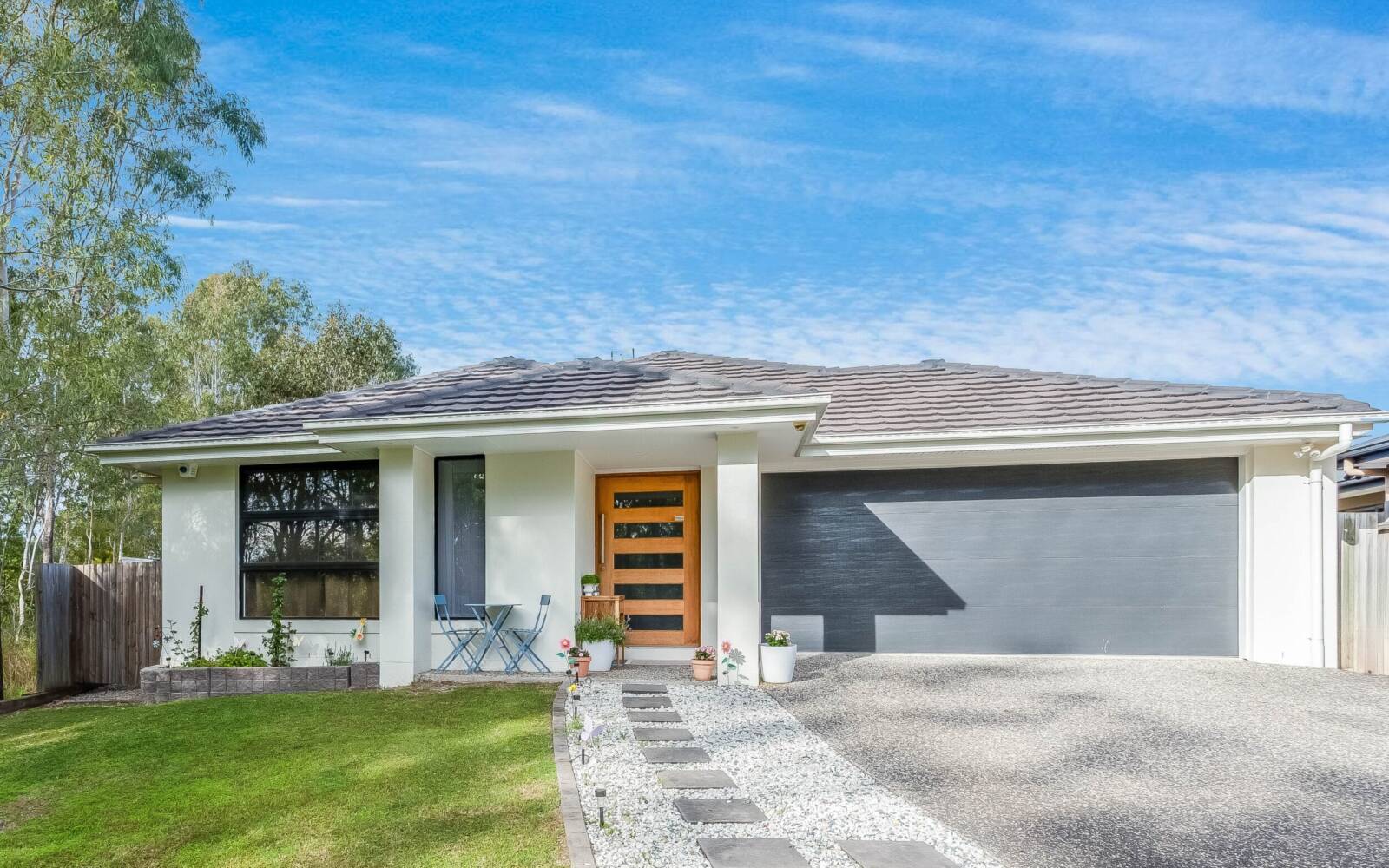25 Wattlebird Court, REDBANK PLAINS, QLD 4301 AUS