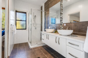 71 Scott Street, KEDRON, QLD 4031 AUS