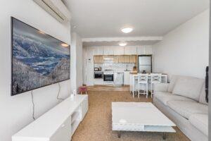 710/37B Harbour Road, HAMILTON, QLD 4007 AUS