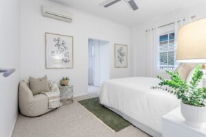 24 Praed Street, RED HILL, QLD 4059 AUS