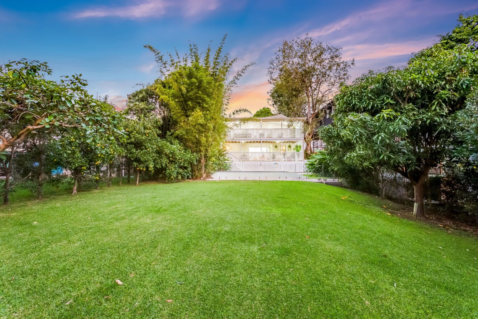 24 Praed Street, RED HILL, QLD 4059 AUS